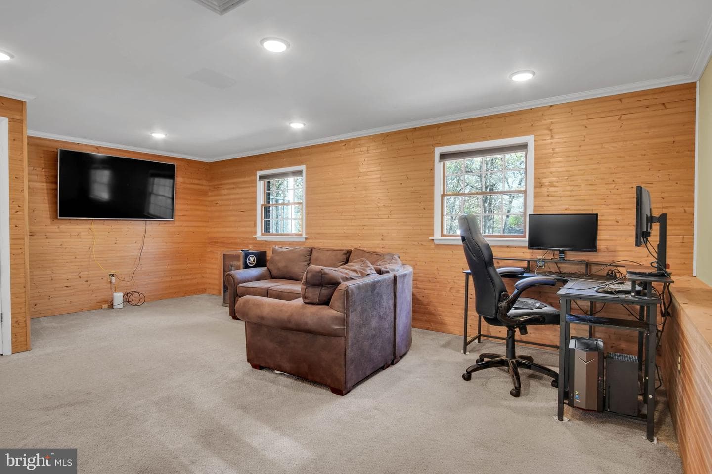 414 Little John Drive photo 11