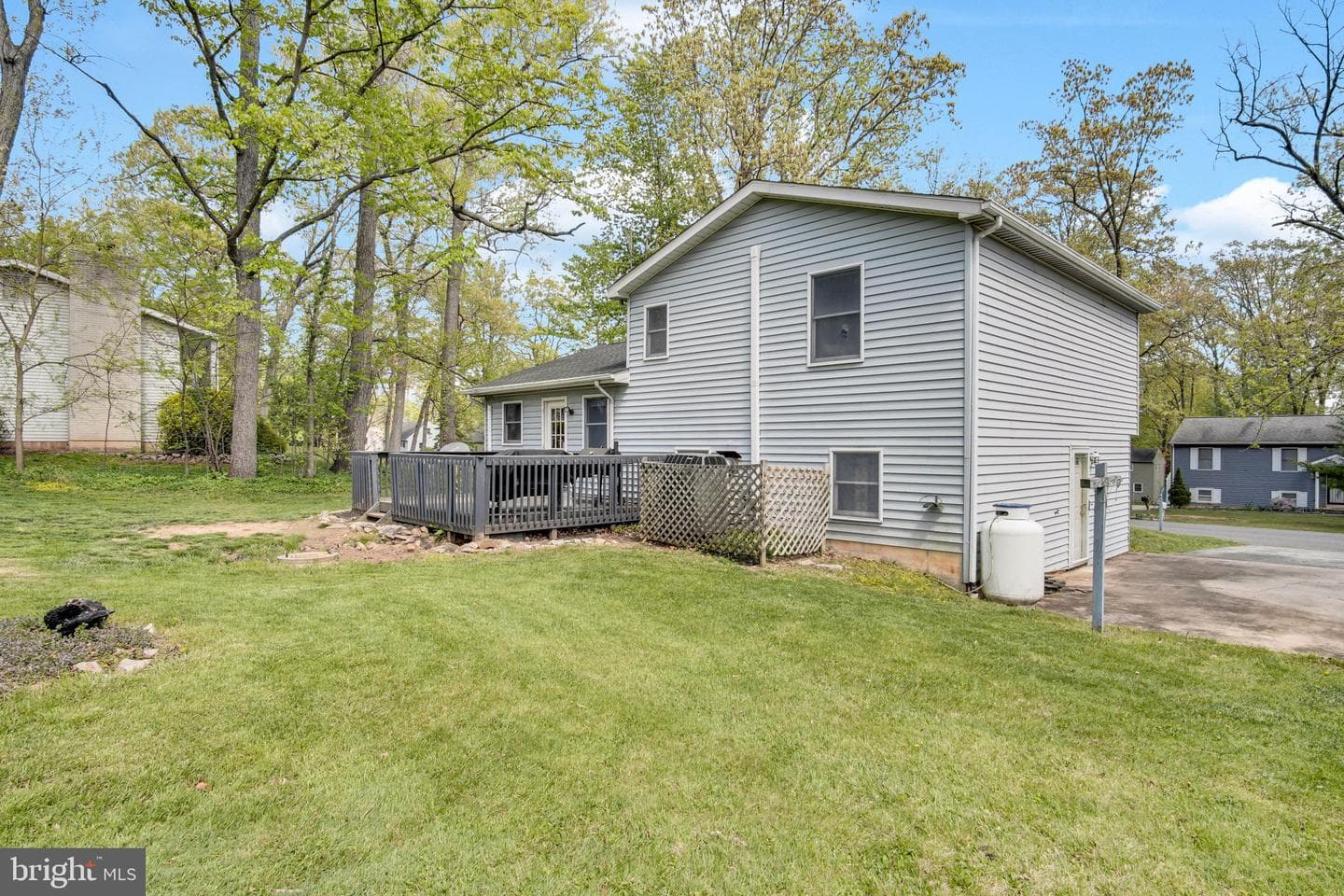 414 Little John Drive photo 21