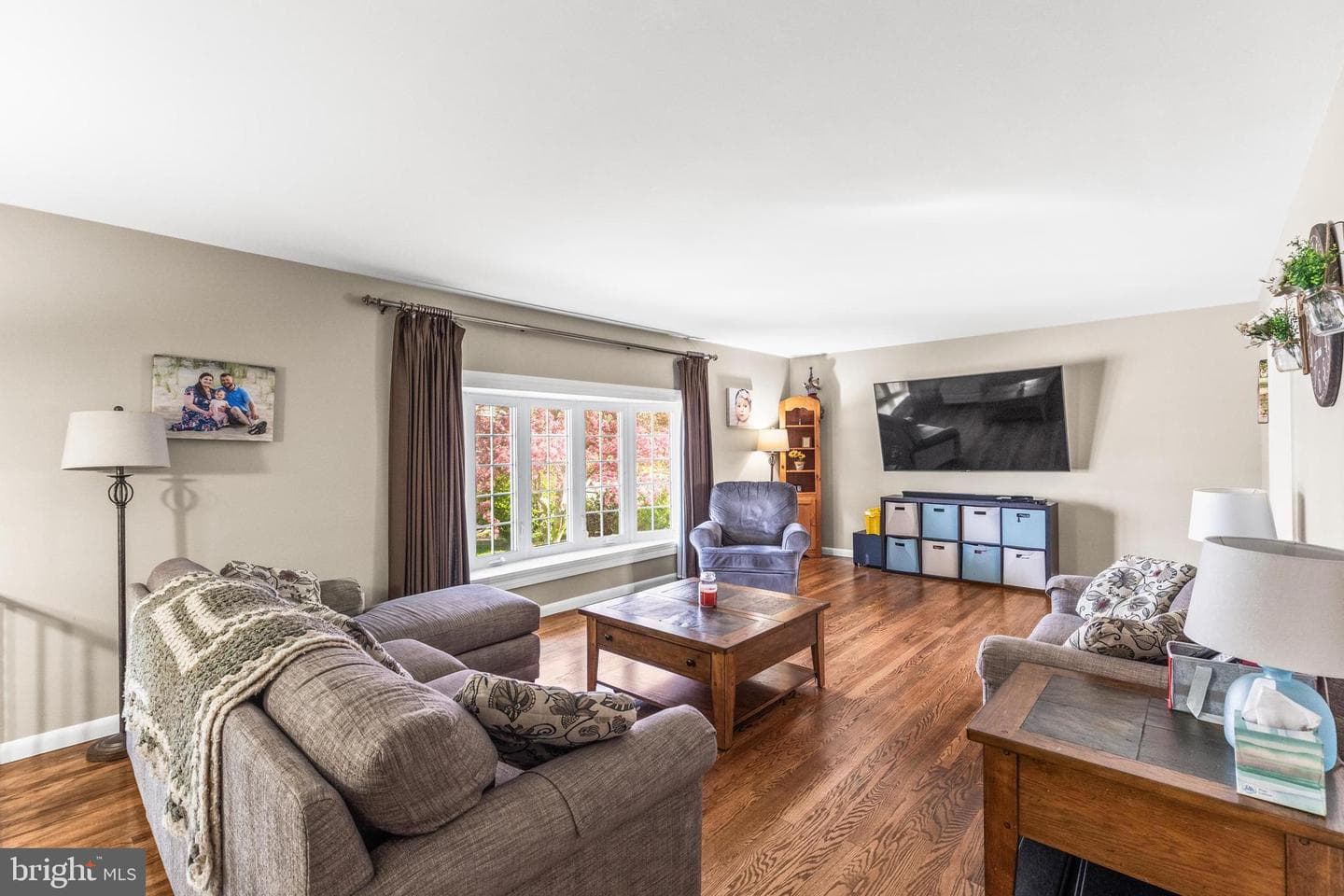 1870 Lilac Road photo 4