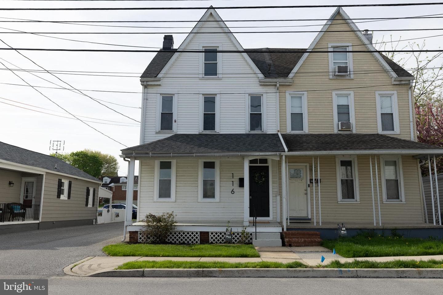 116 E 7th Avenue