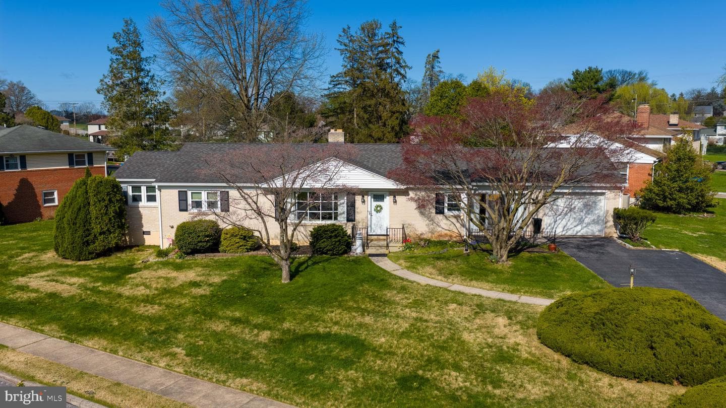 2401 Seneca Drive