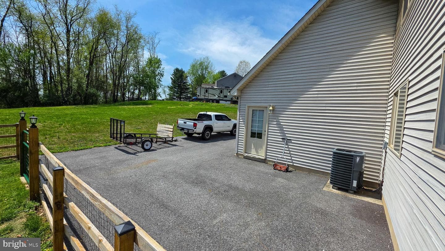 6262 Thoman Drive photo 66
