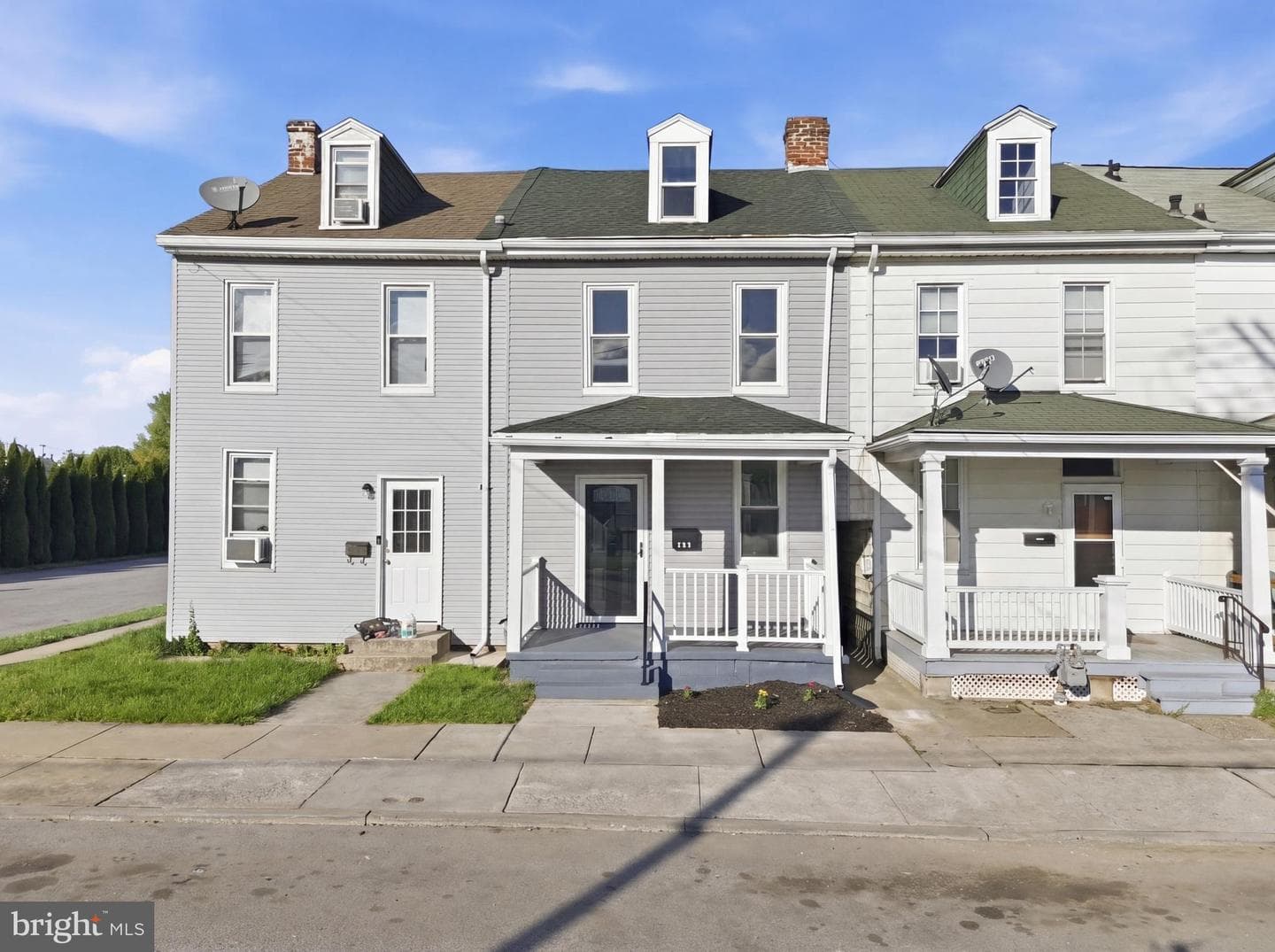 203 Fulton Street photo 33