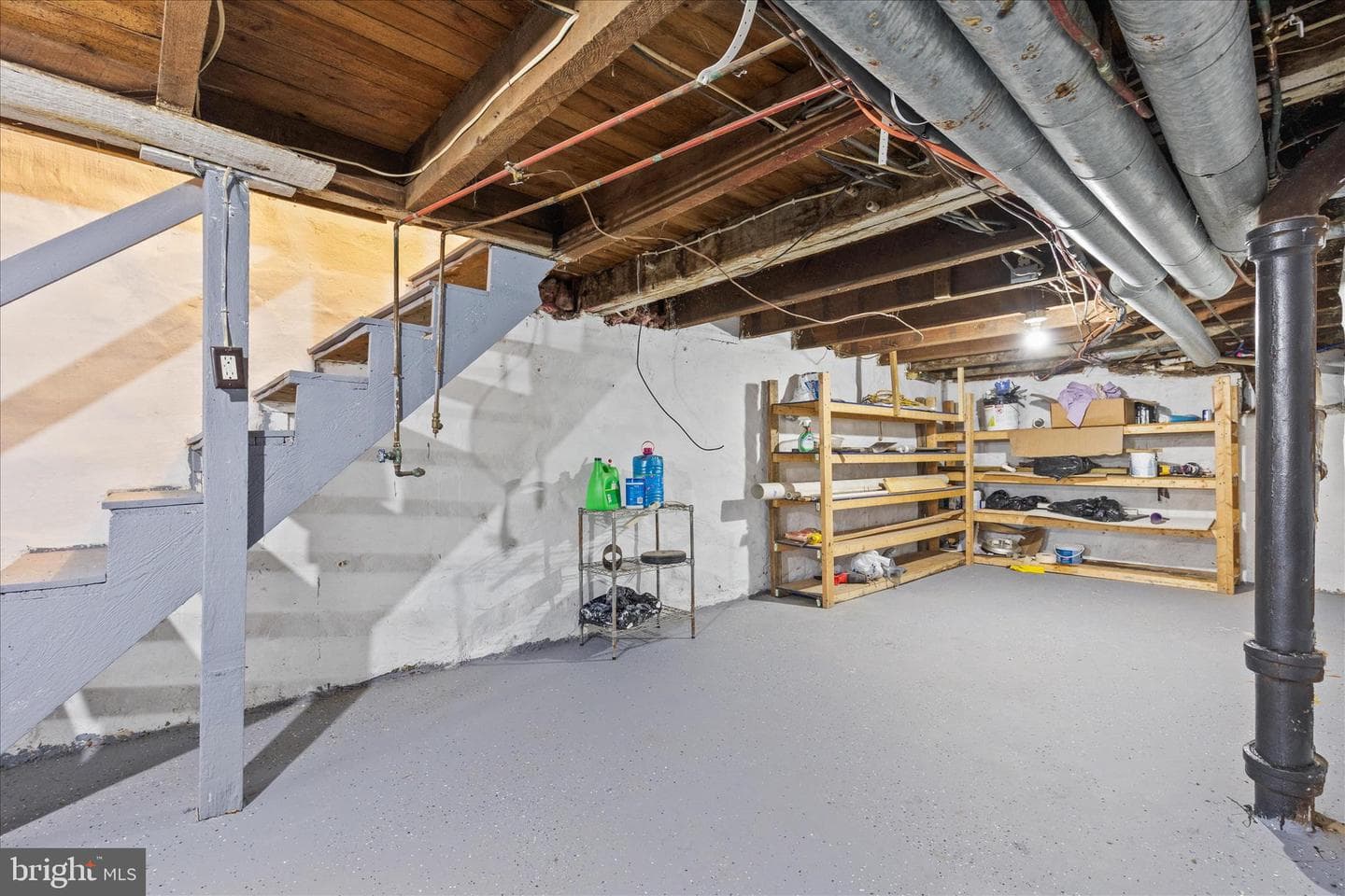 637 W College Avenue photo 28