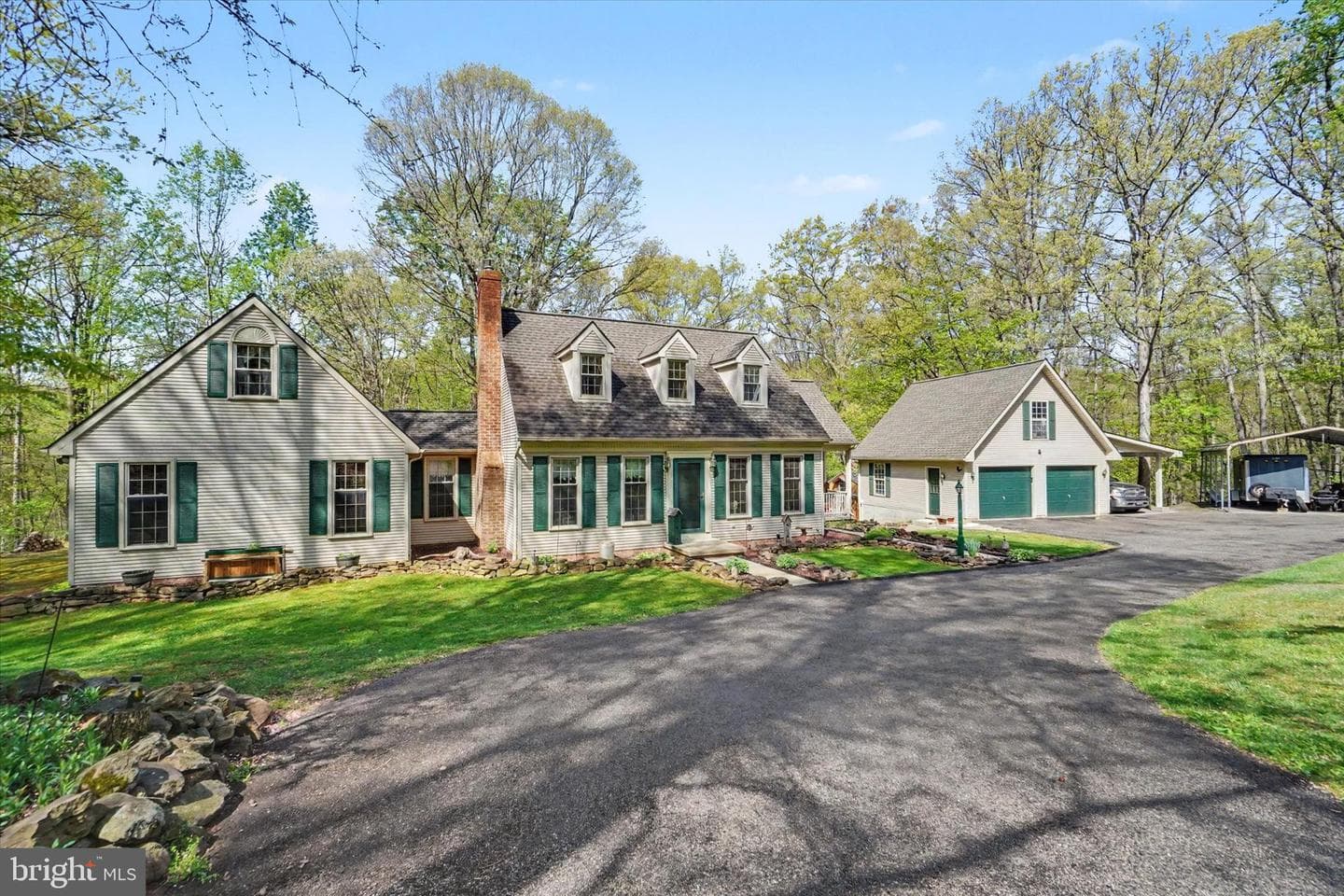 2285 Bremer Road photo 2