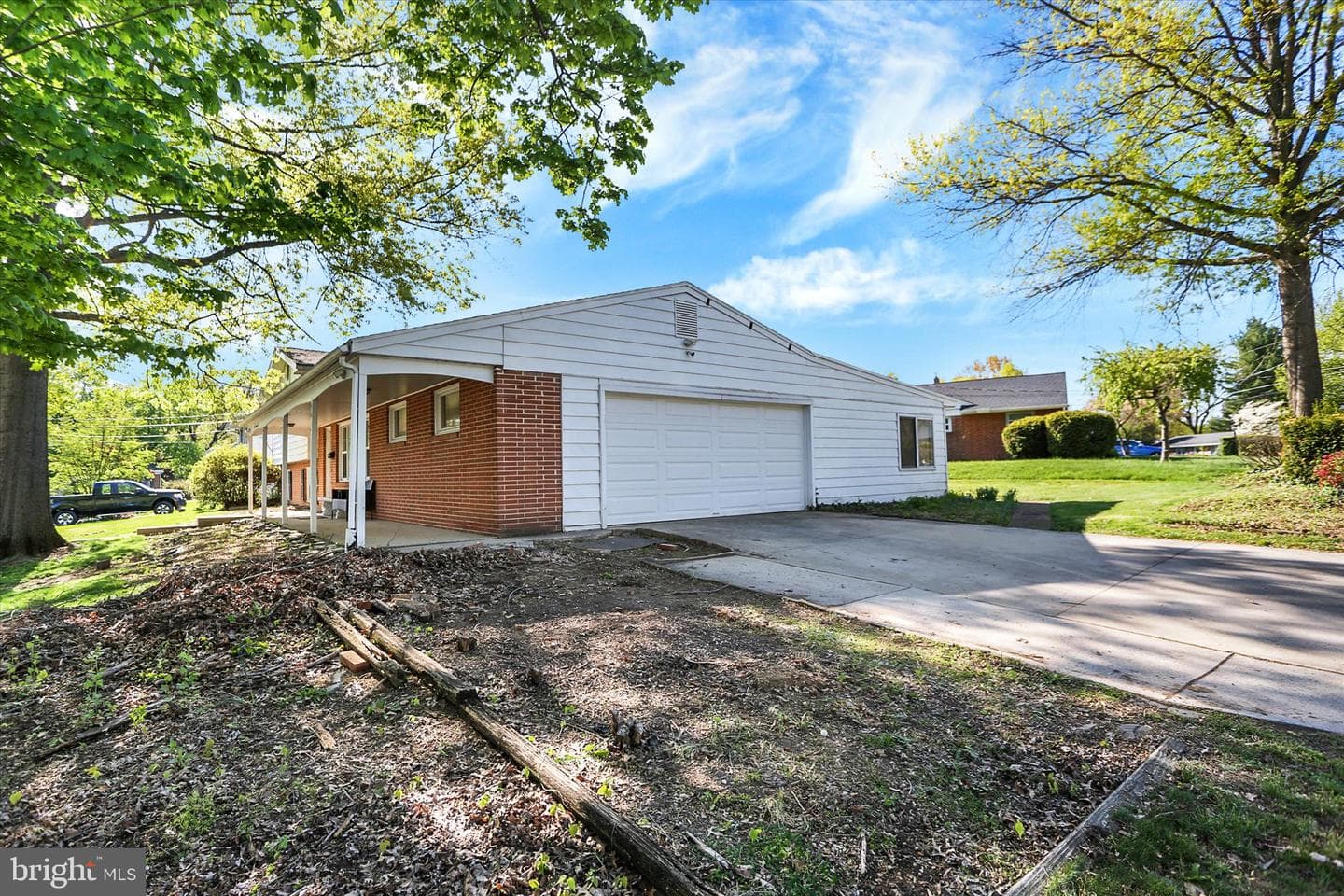 102 Forest Drive photo 4