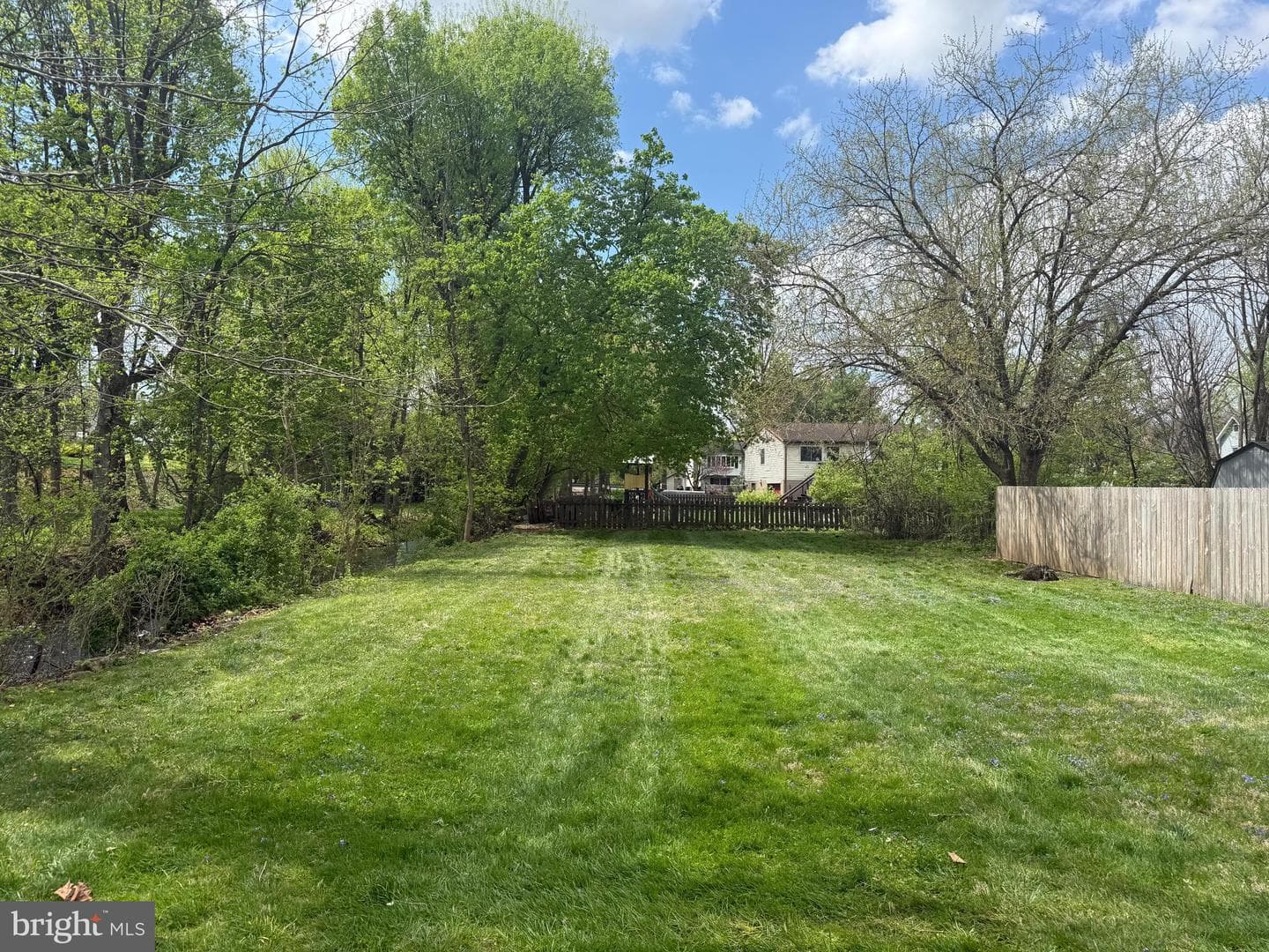 107 Fairview Road photo 49