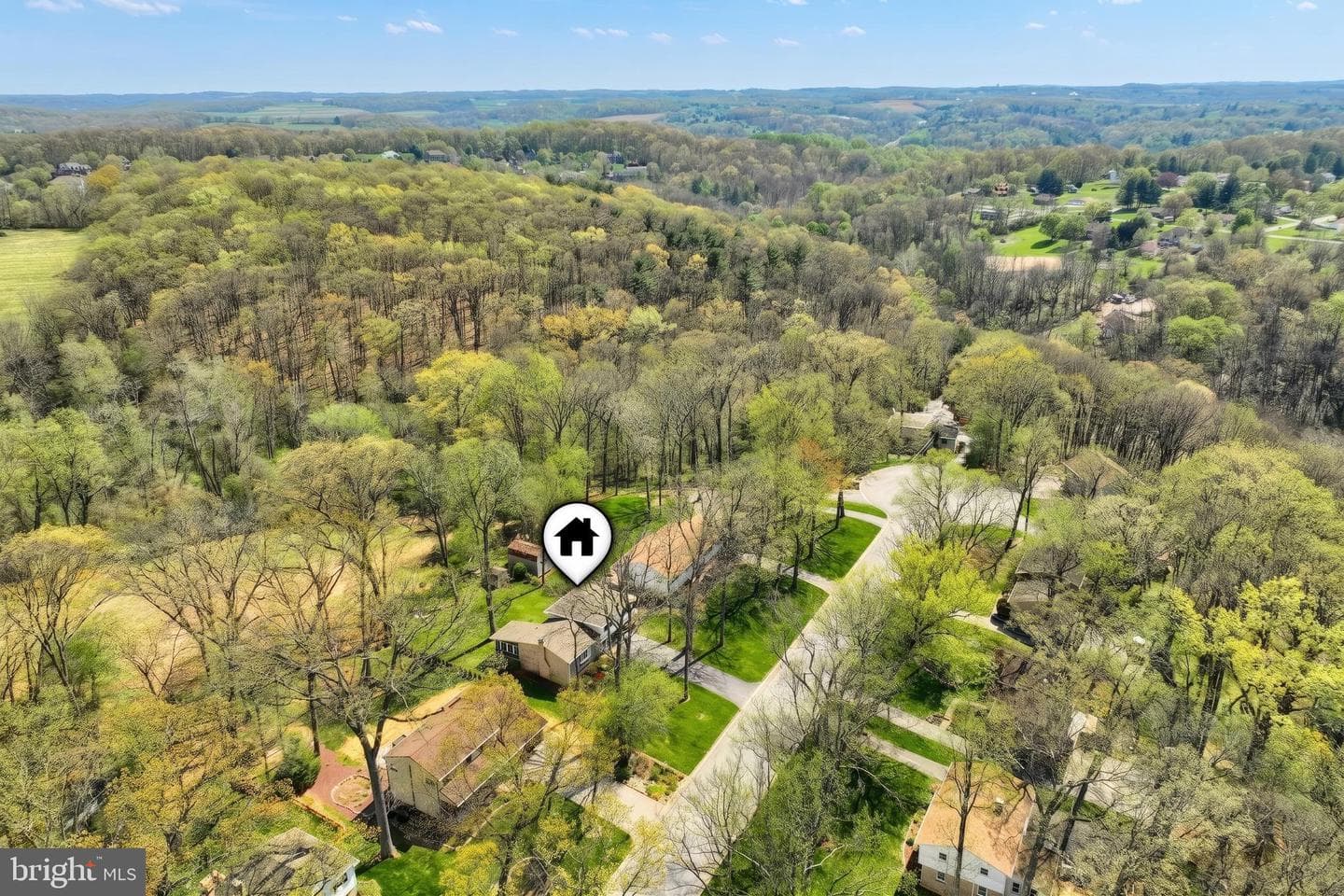 320 Holyoke Drive photo 46