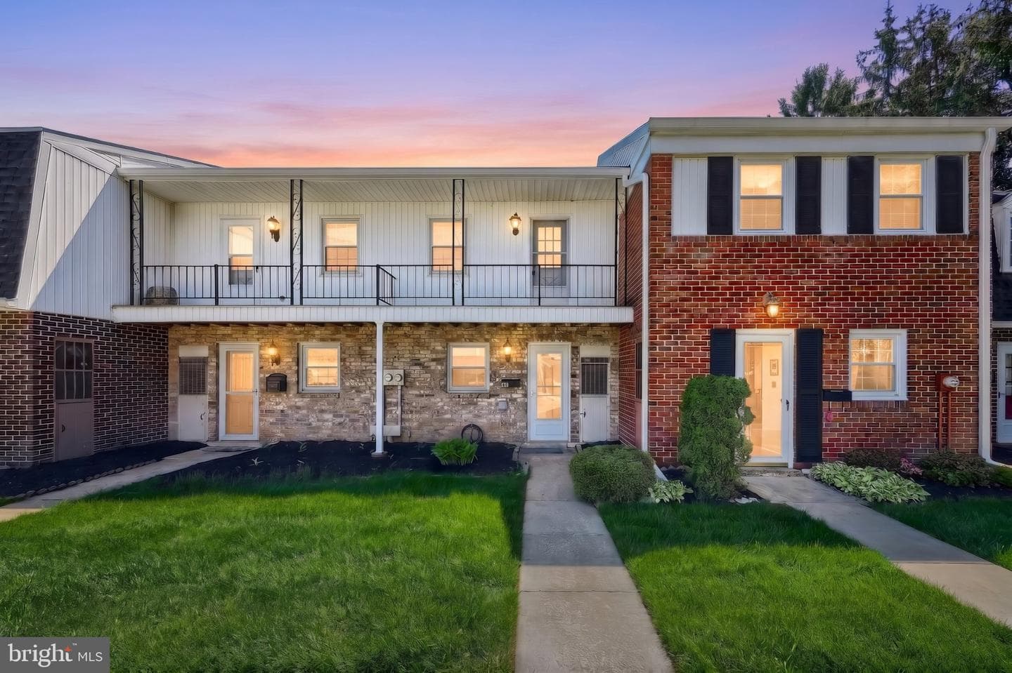 1714 Devers Road photo 2