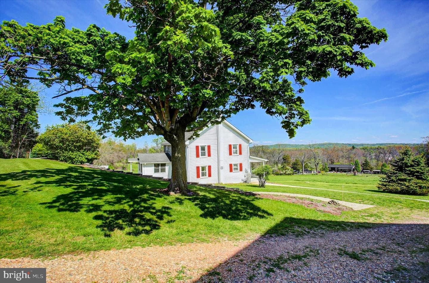 120 N Winding Road photo 43