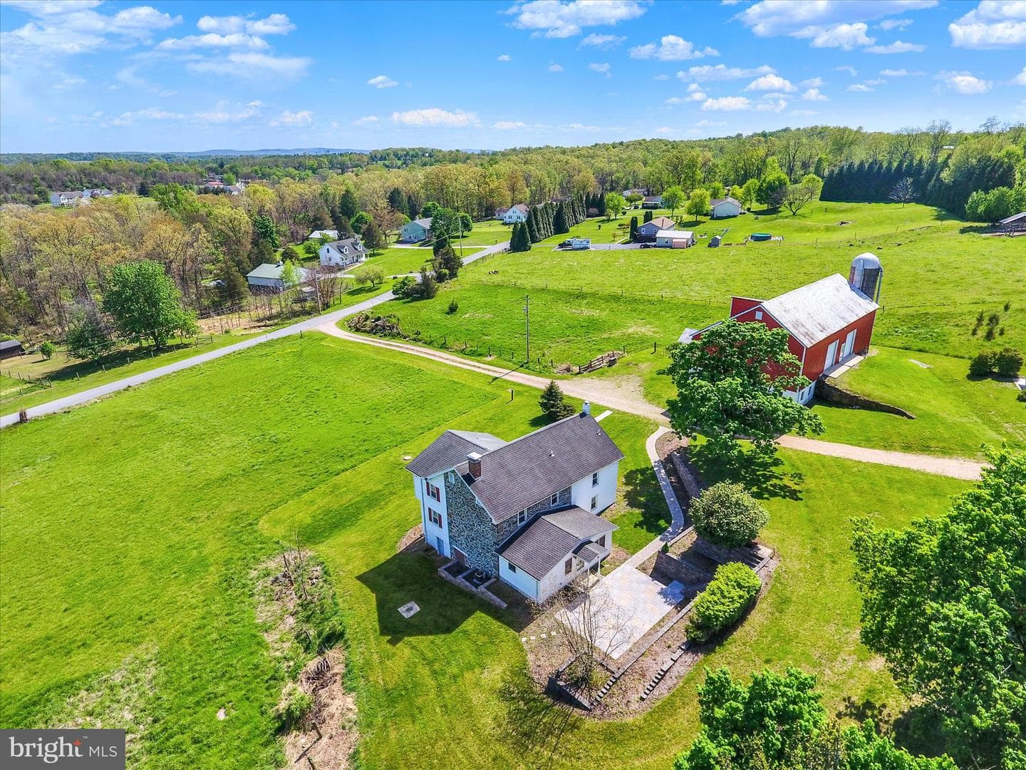 120 N Winding Road photo 48