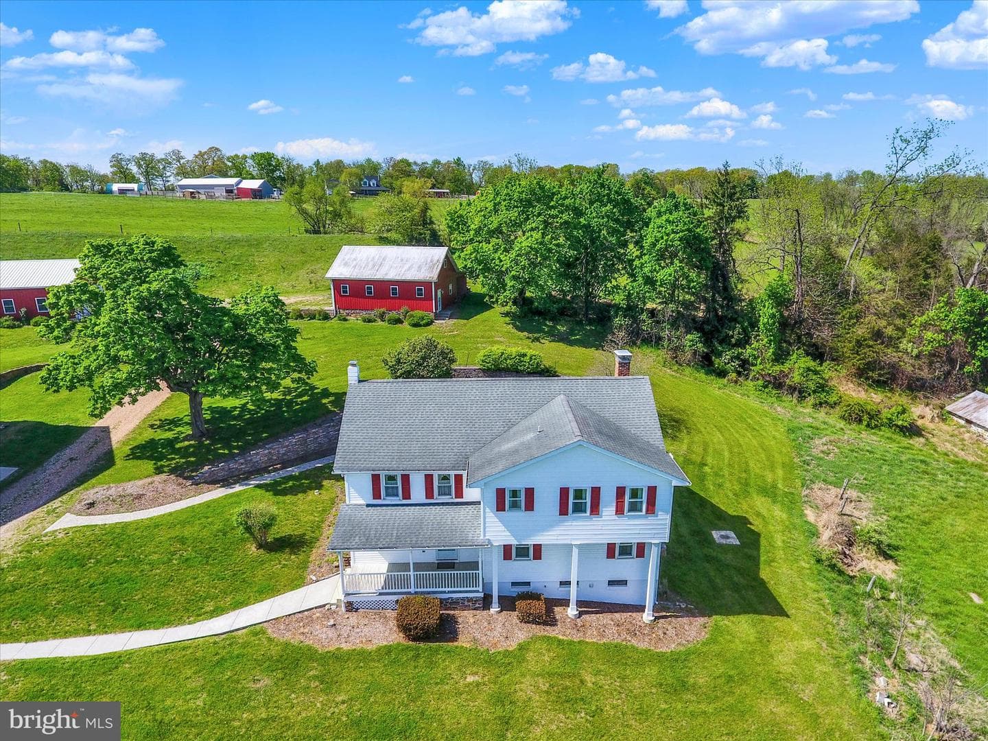 120 N Winding Road photo 52