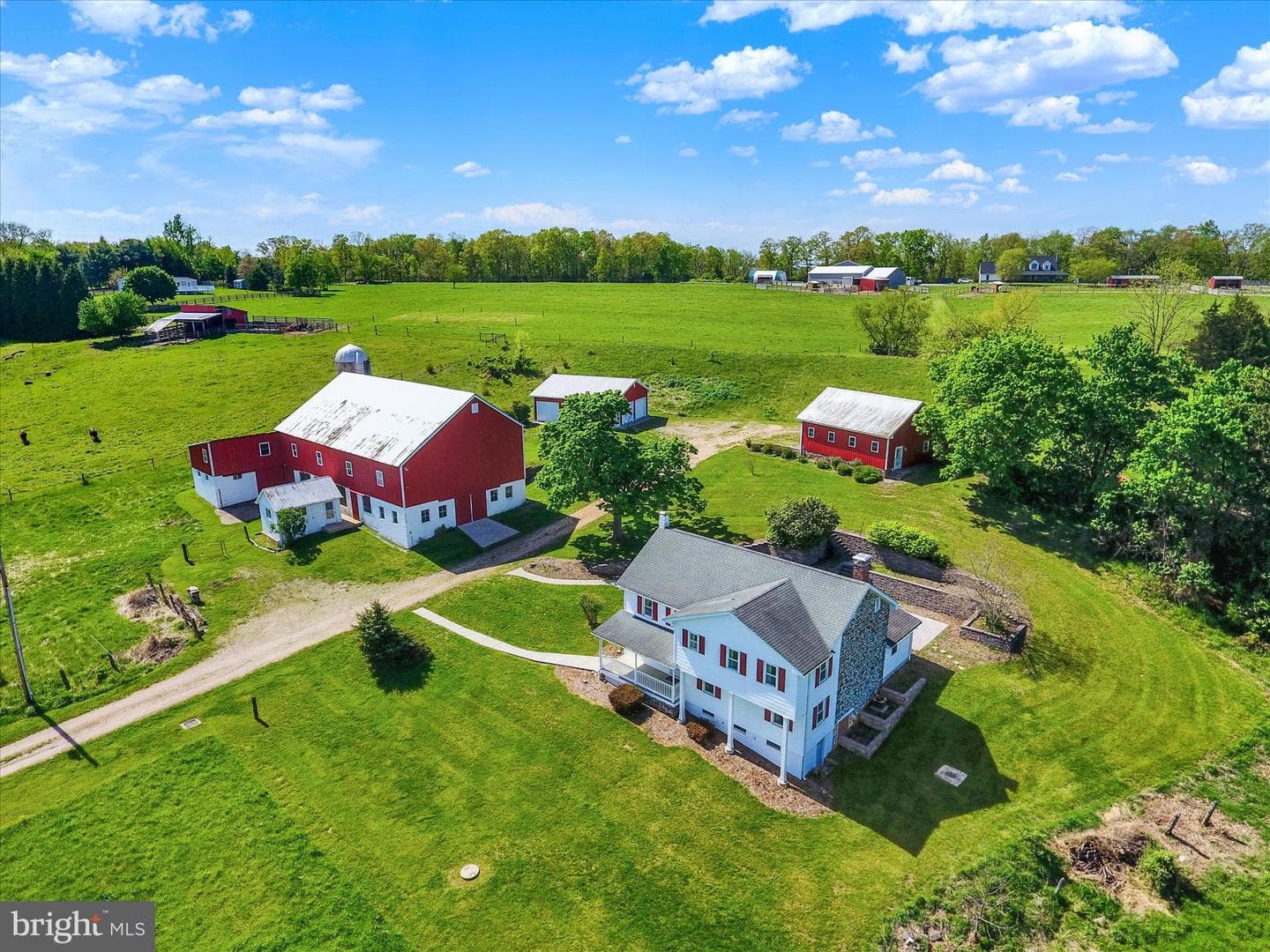 120 N Winding Road photo 55