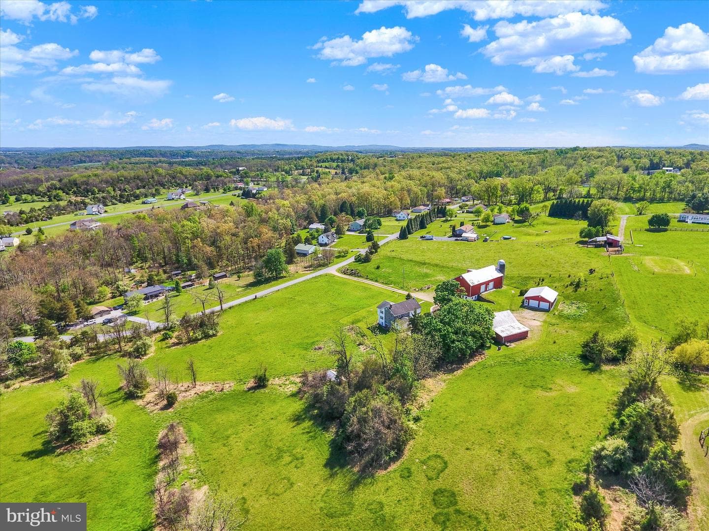 120 N Winding Road photo 57