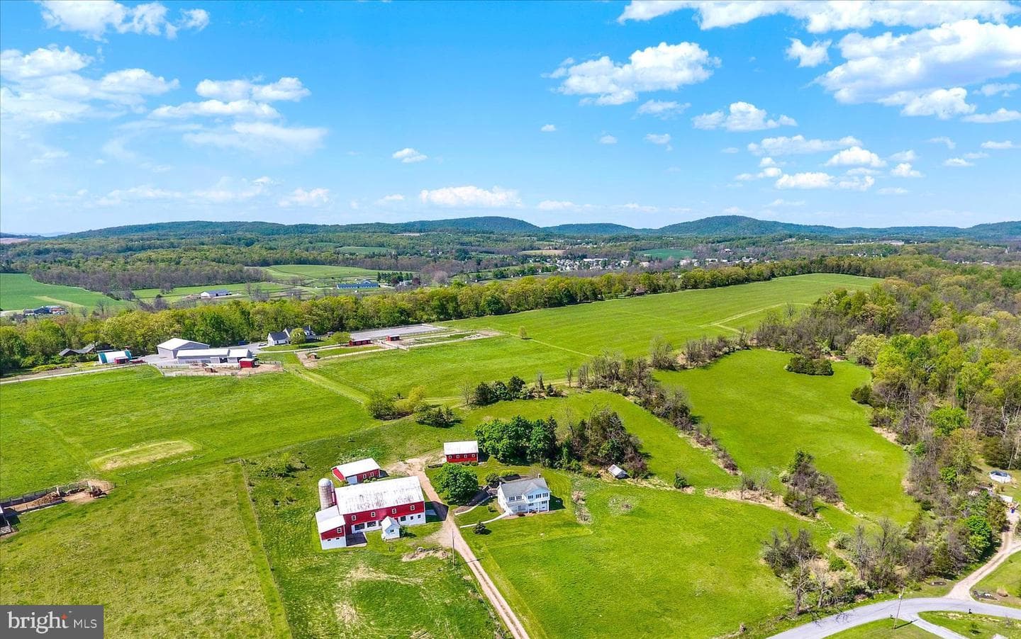 120 N Winding Road photo 65
