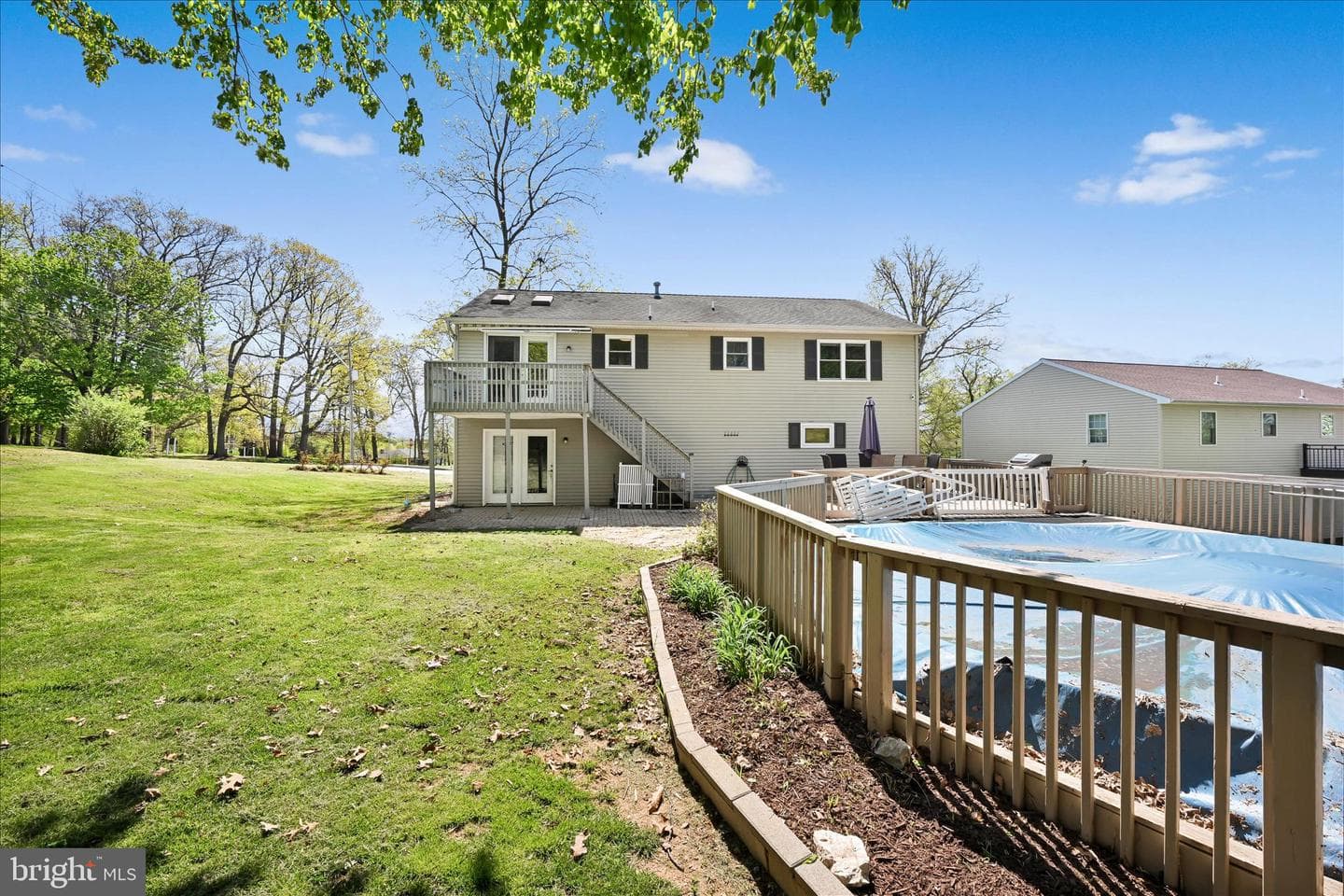 301 Larkin Drive photo 30