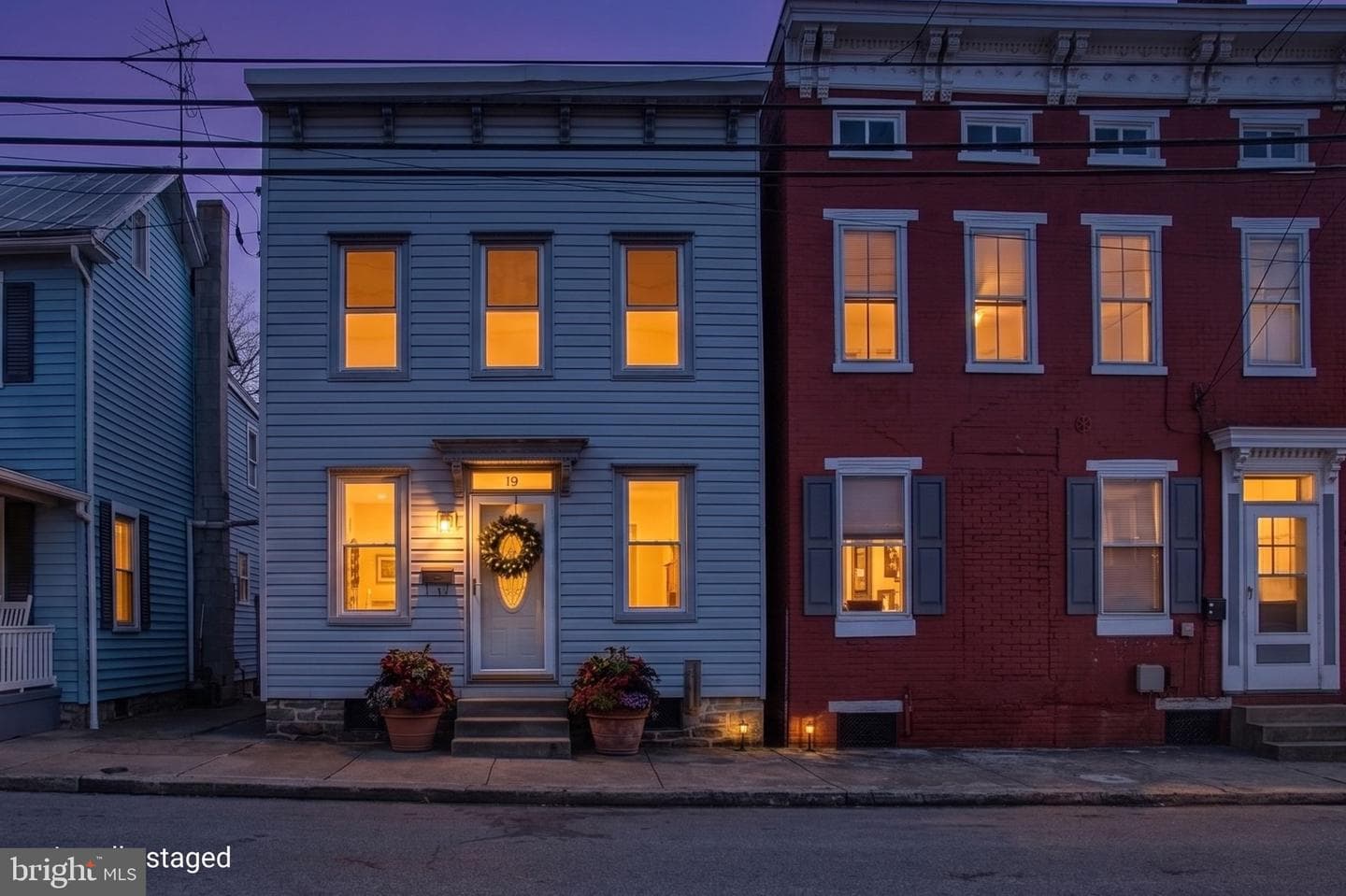 19 W Harrisburg Street