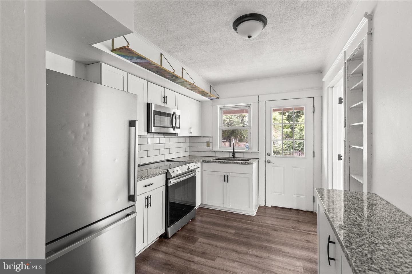 44 N Clinton Street photo 12