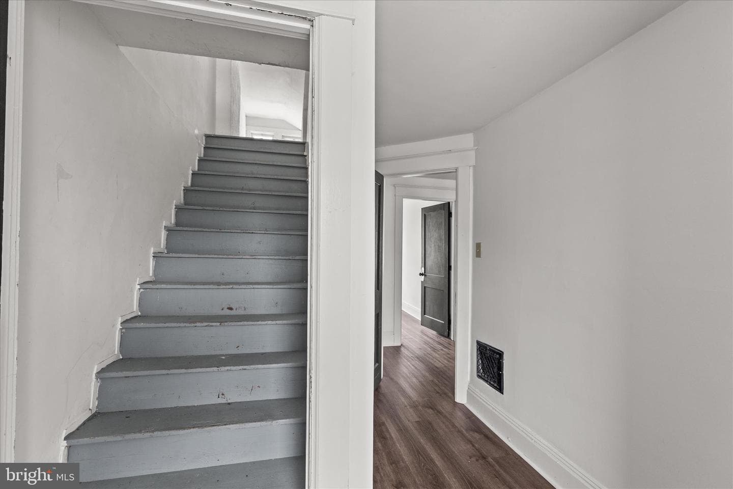 44 N Clinton Street photo 24