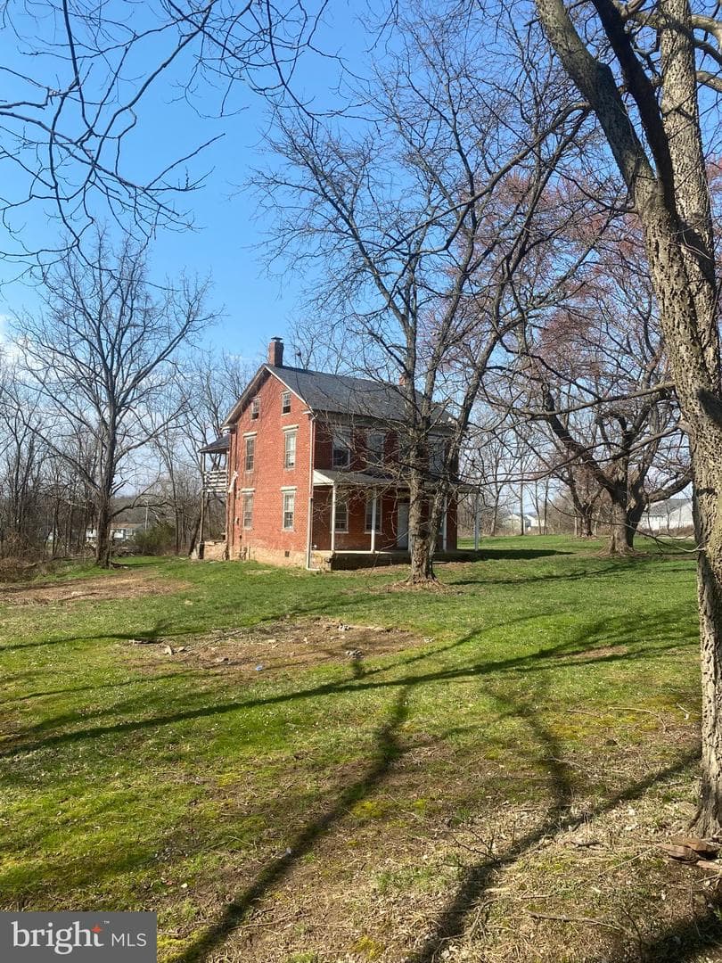 3230 Pebble Run Drive photo 20