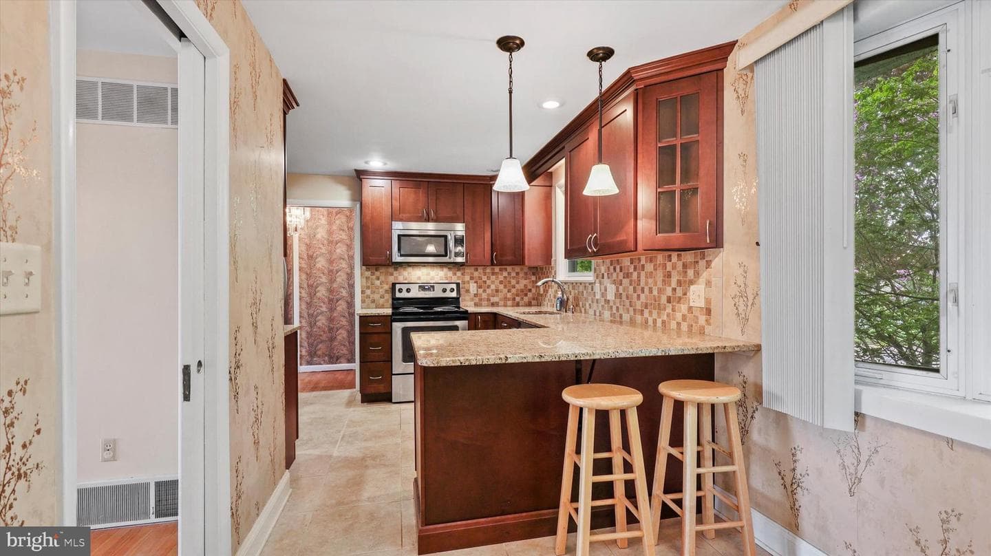 1797 Prescott Road photo 4