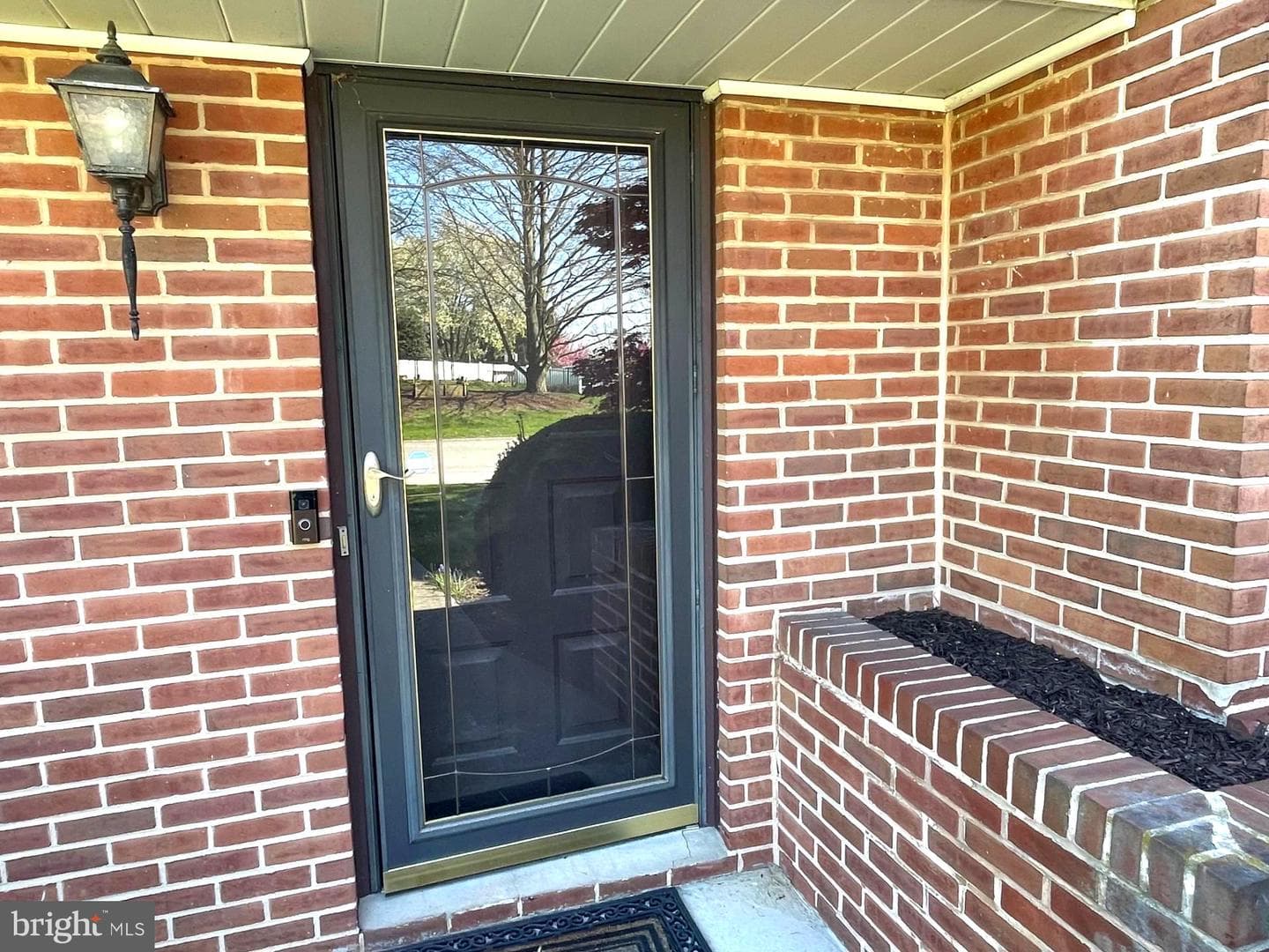 1425 Hill Street photo 5