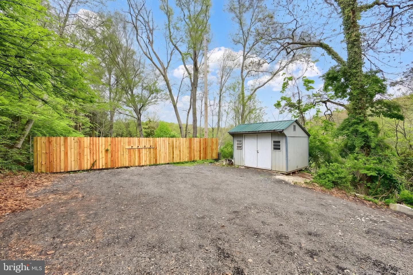 234 Hilltop Road photo 11