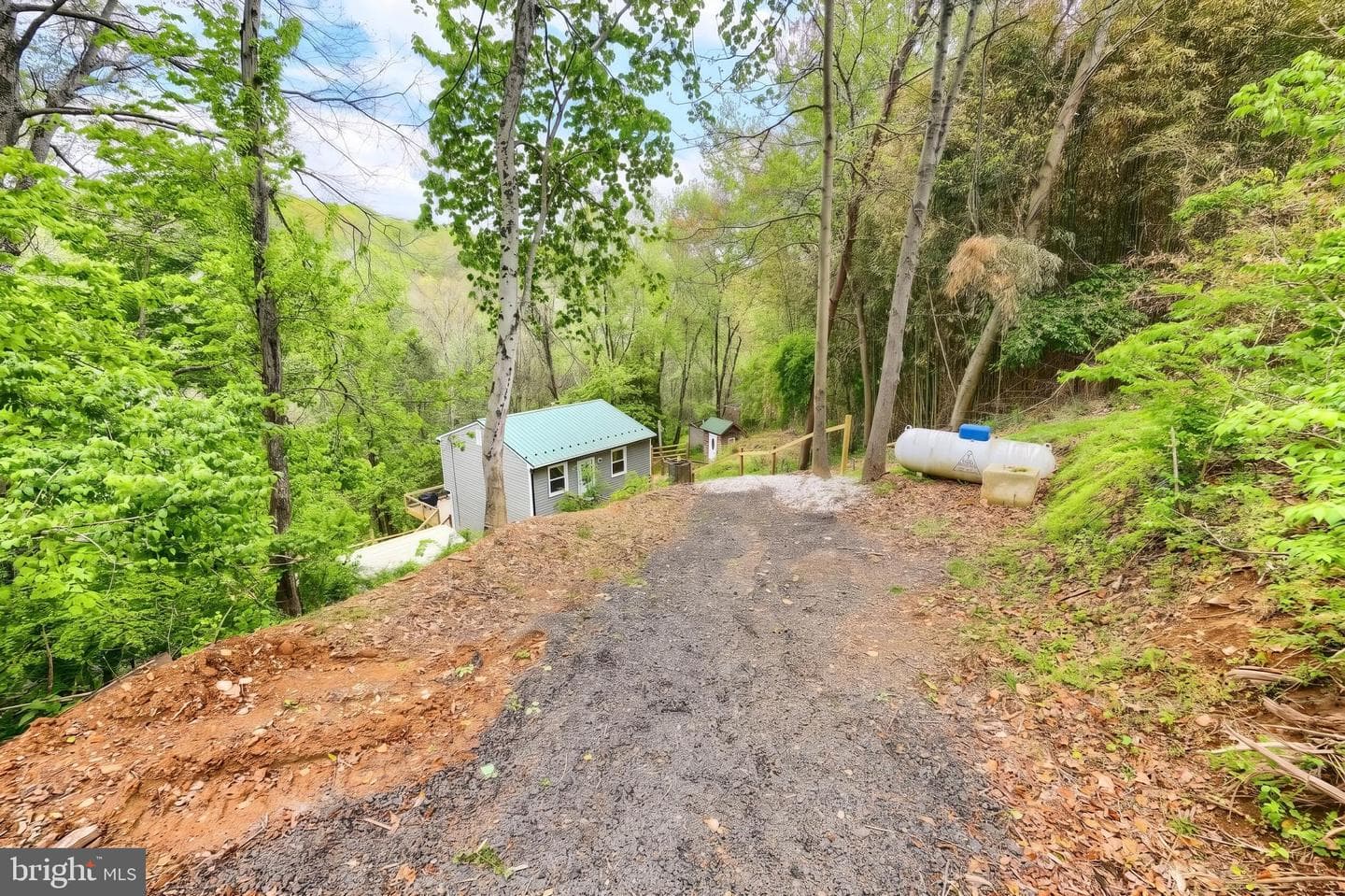 234 Hilltop Road photo 13