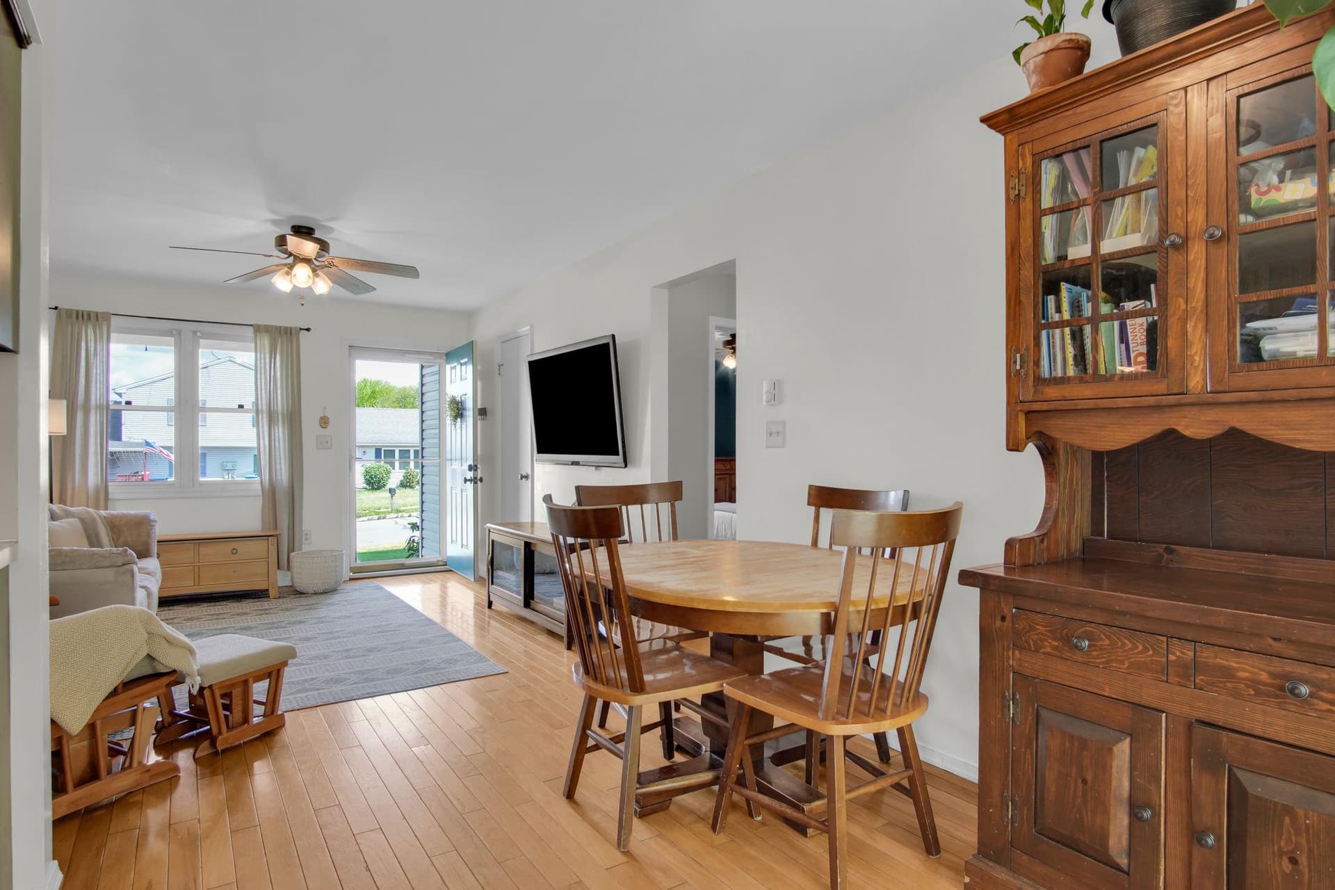 12 Furman Road photo 8
