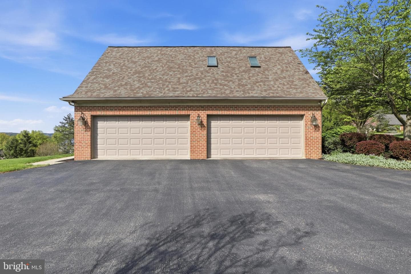 1120 Brookway Drive photo 8