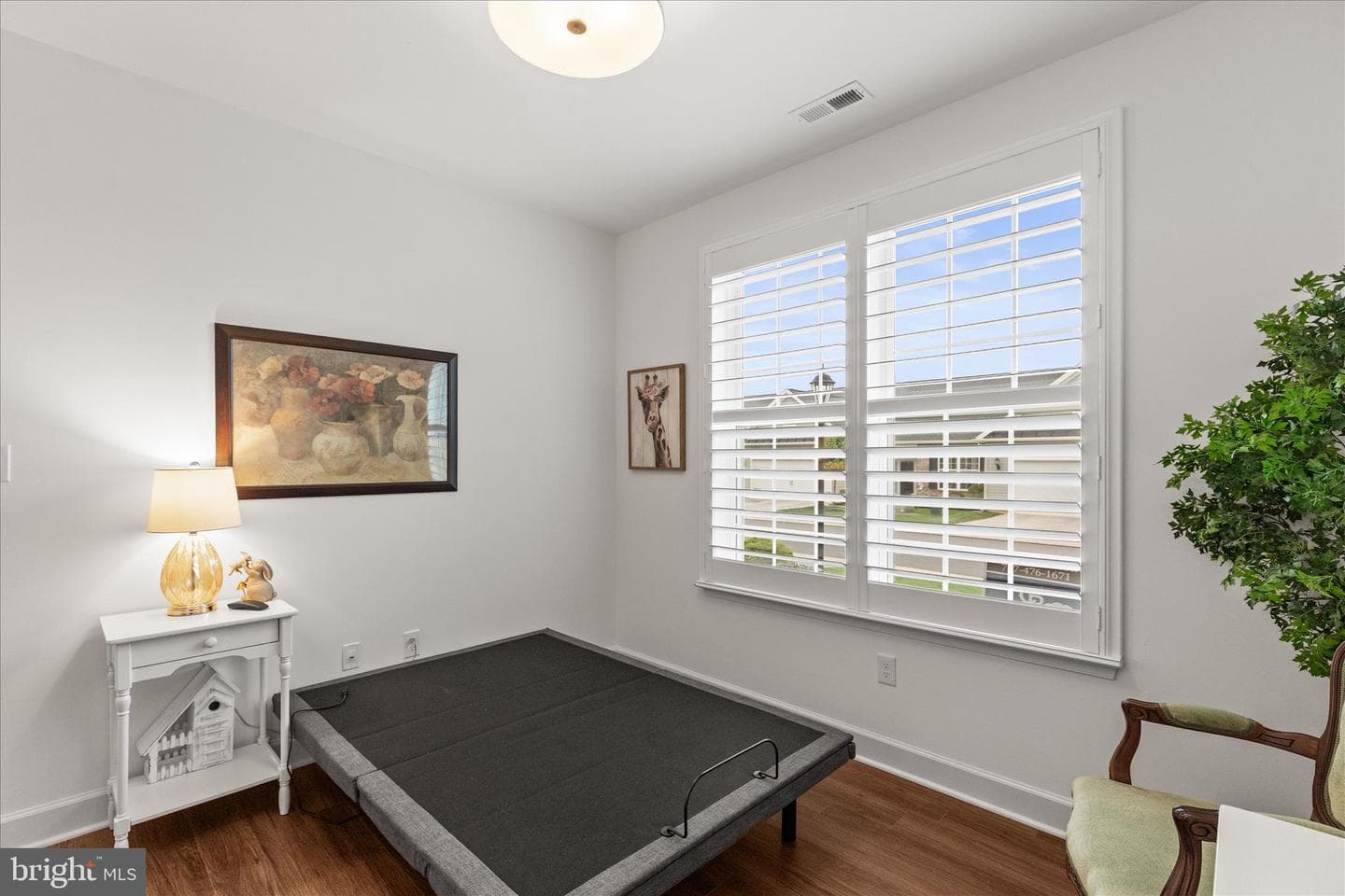 415 Hawthorn Lane #3 photo 24