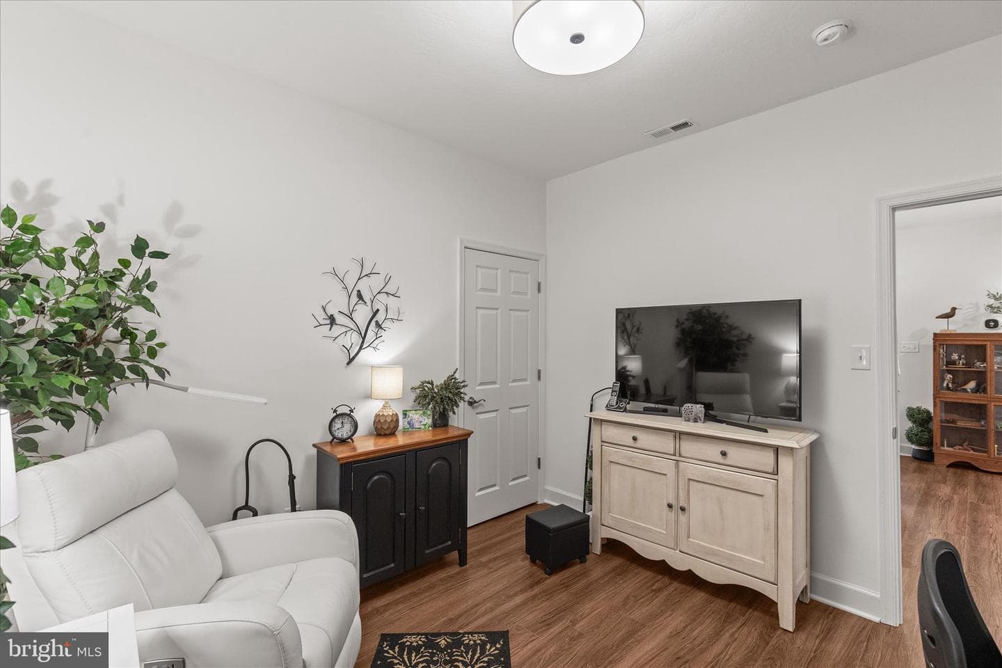415 Hawthorn Lane #3 photo 26