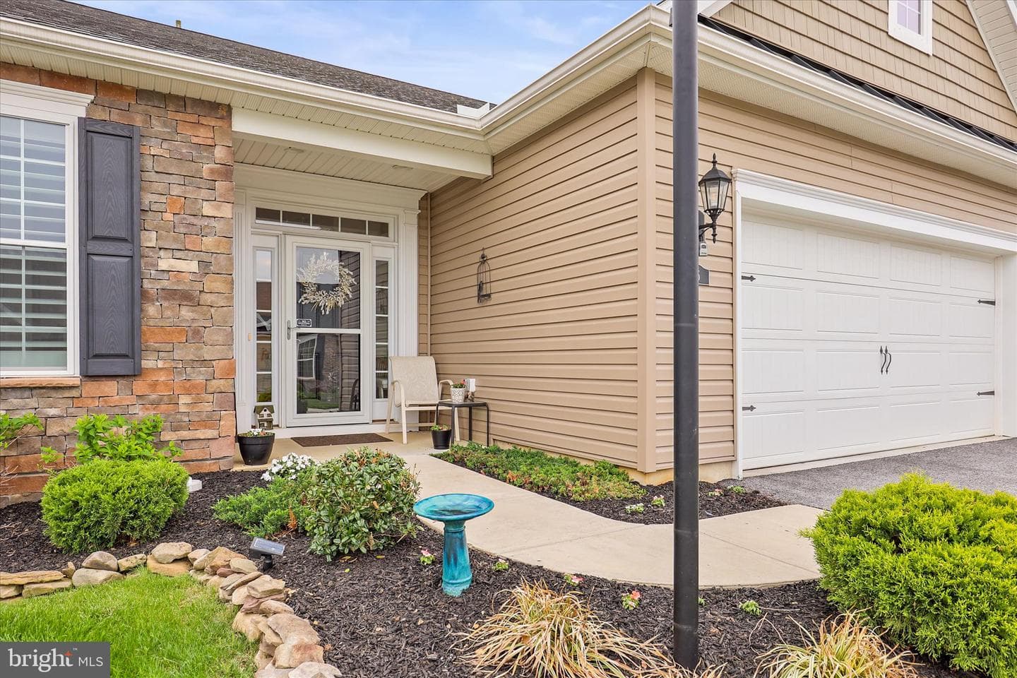 415 Hawthorn Lane #3 photo 3