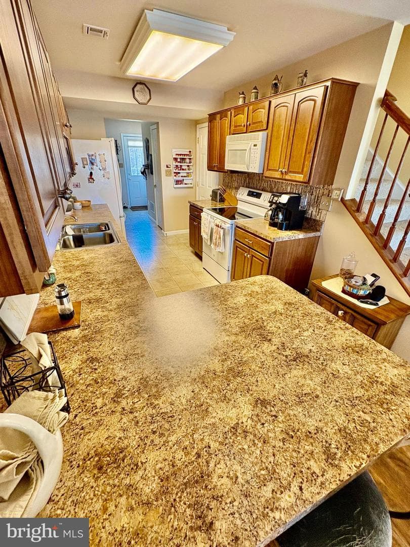102 Heather Glen Drive photo 16