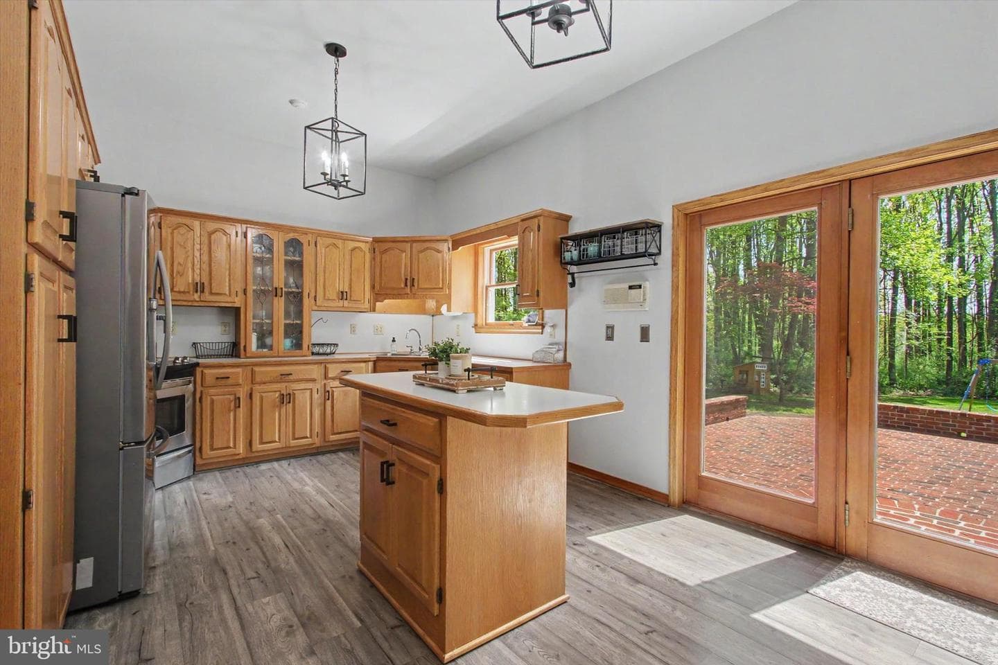 3600 Colonial Road photo 12