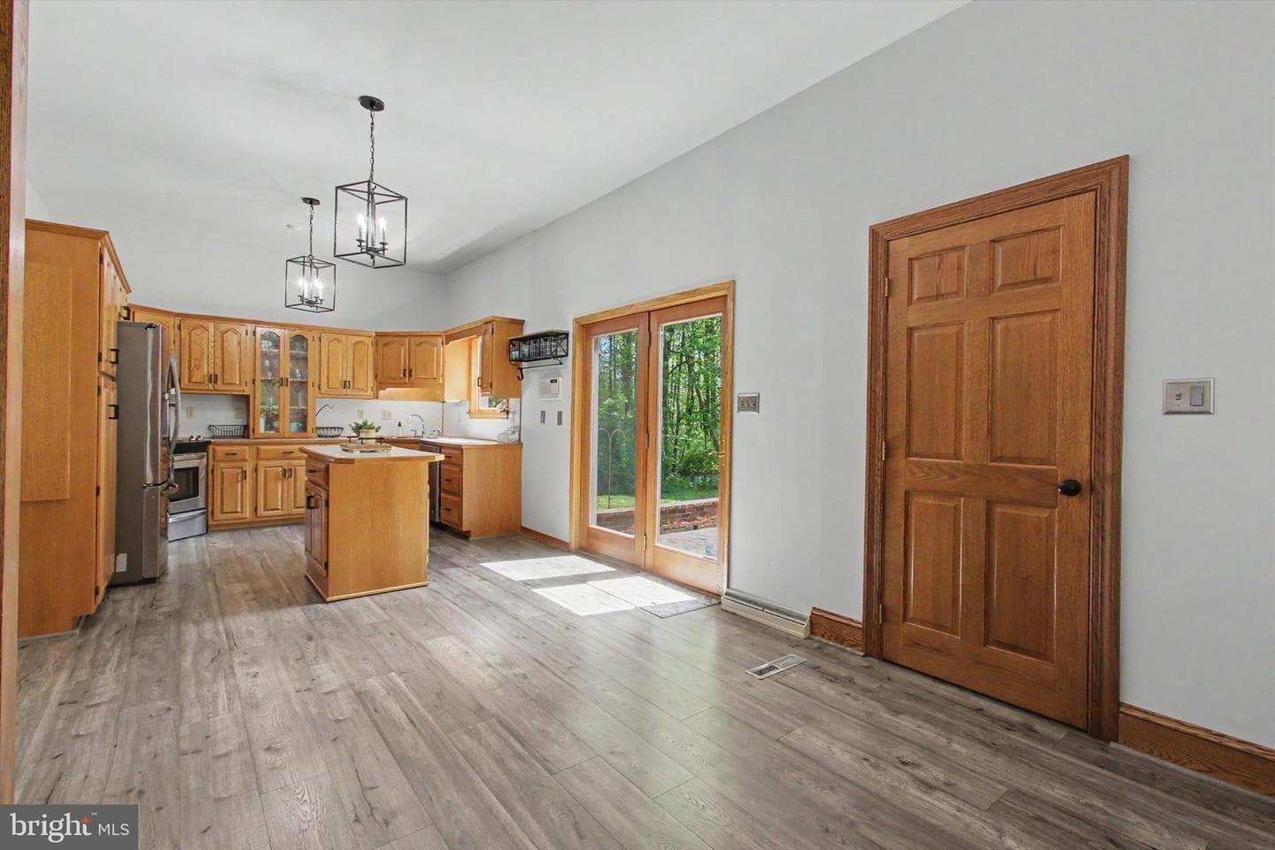 3600 Colonial Road photo 16