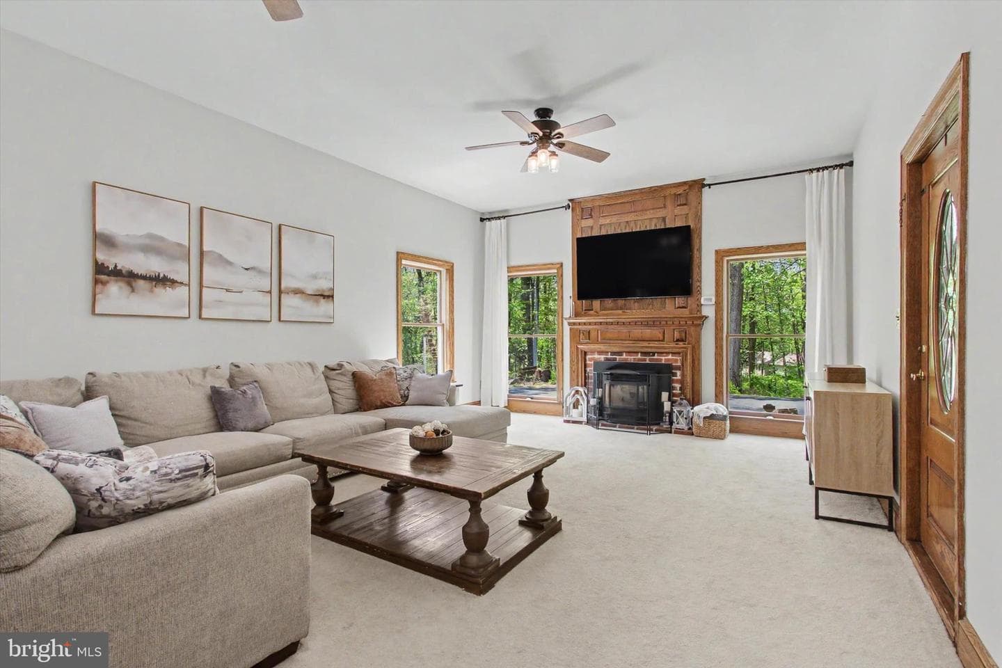 3600 Colonial Road photo 17