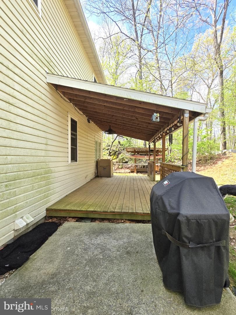 127 Conley Road photo 6