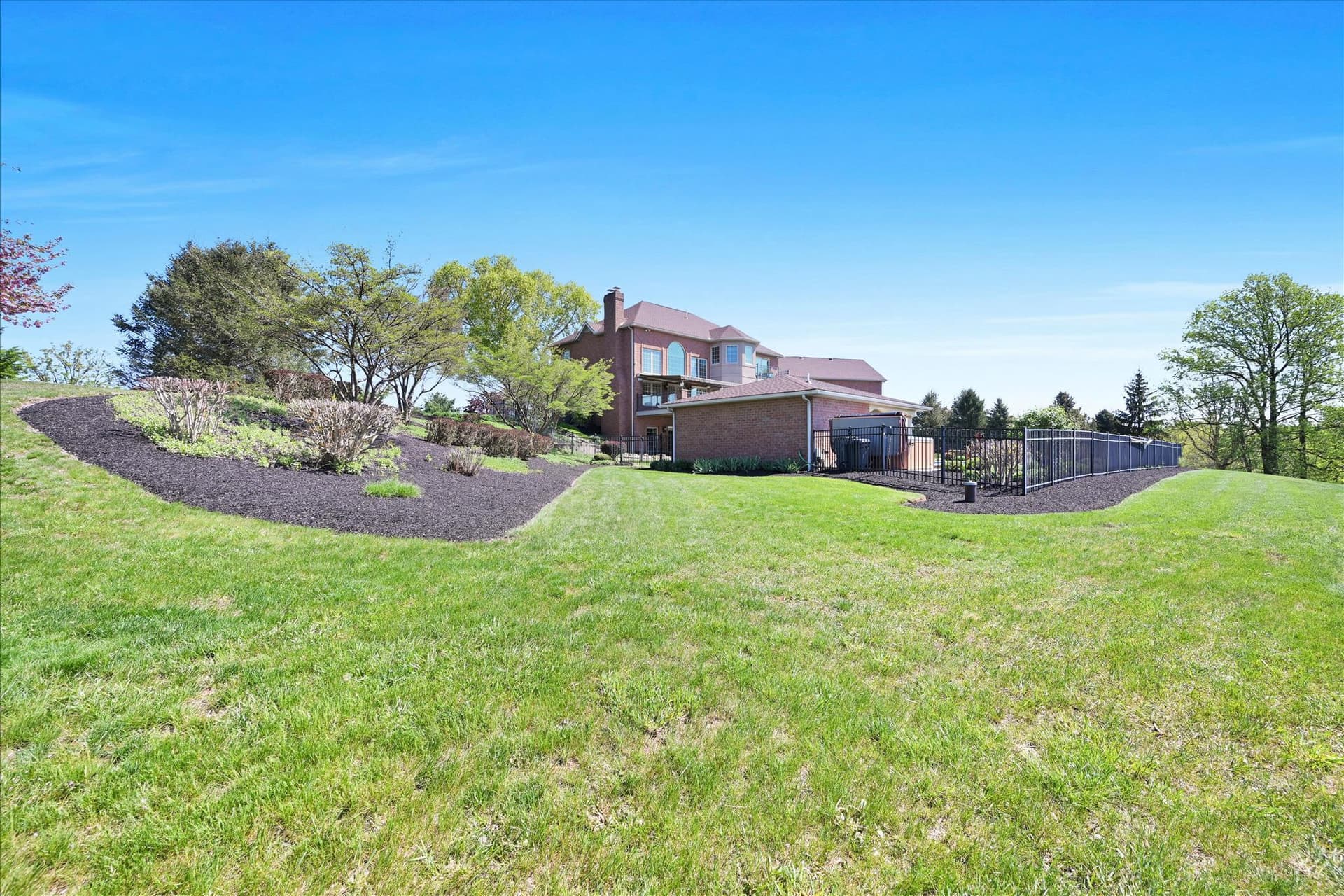 111 Mountain View Drive photo 54