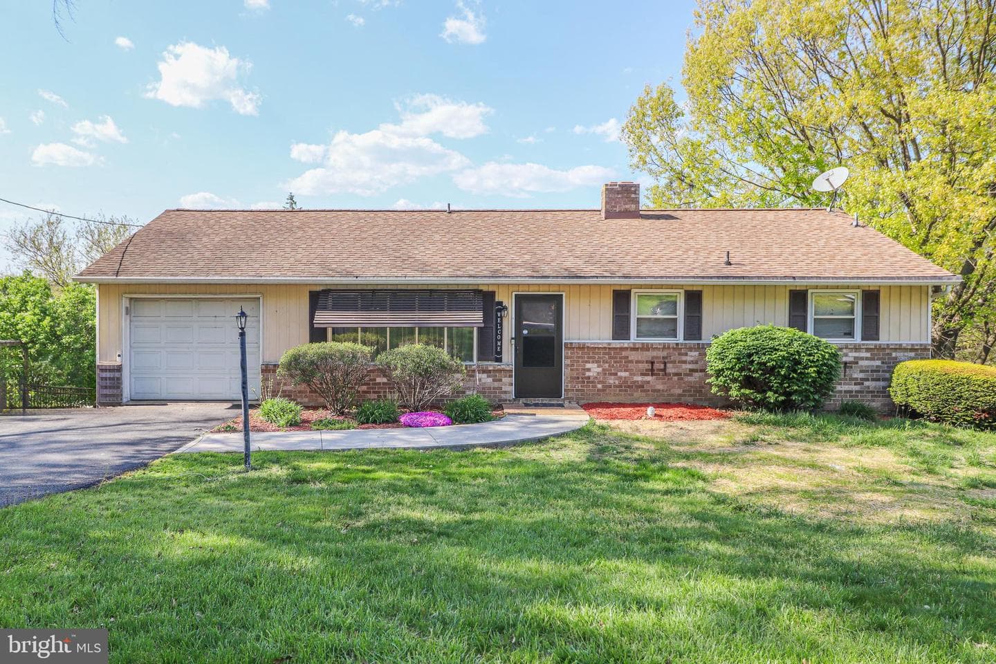 605 Norman Rd, York