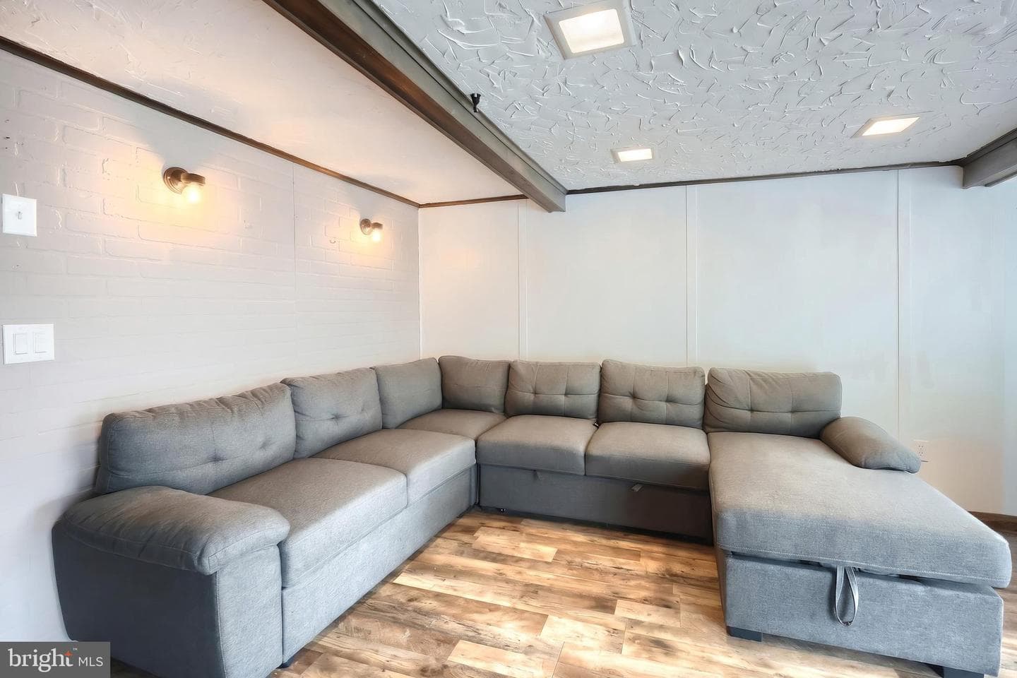 219 Butter Road photo 15