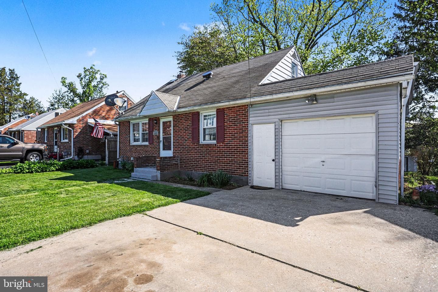 2041 City View Road photo 3