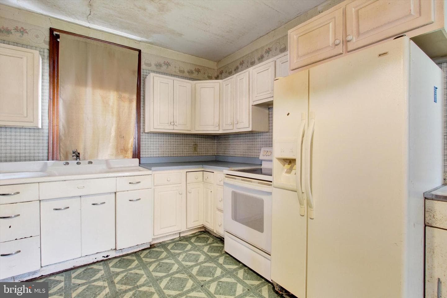 5255 Lincoln Highway W photo 9