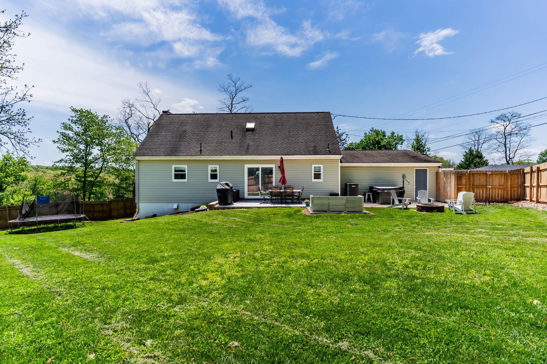 60 Bunker Lane photo 33