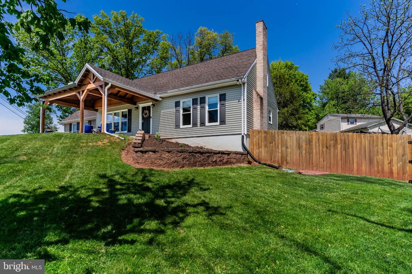 60 Bunker Lane photo 37