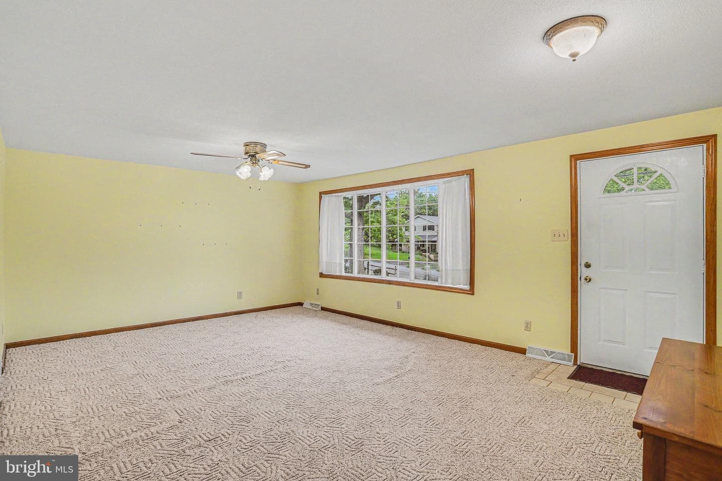 12 Greenbriar Drive photo 13