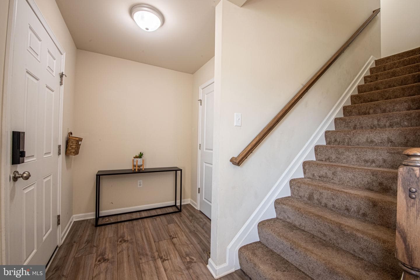 1090 Alder Court photo 18