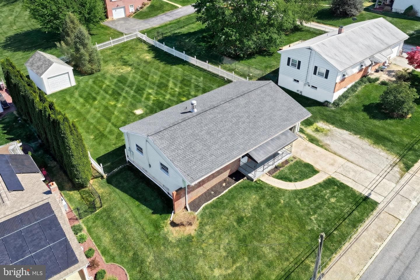 439 N Lombard Street photo 55