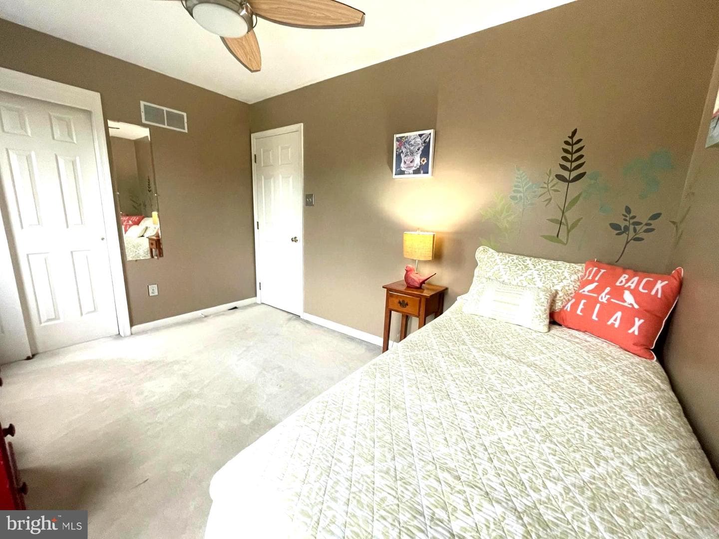 215 Steffie Drive photo 28