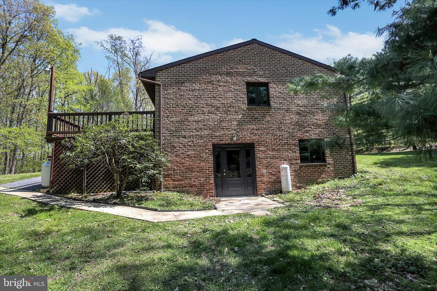 680 Lynes Road photo 4